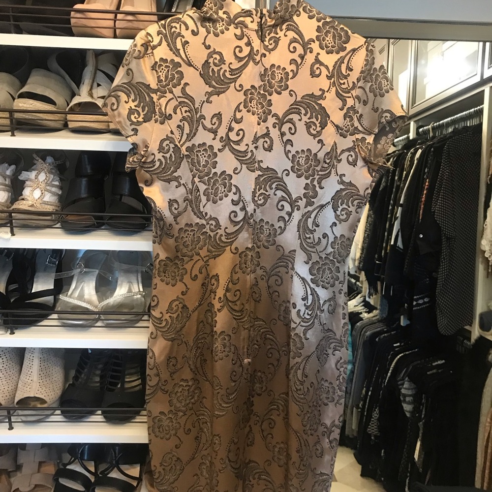 Dress - Picture 3 of 3